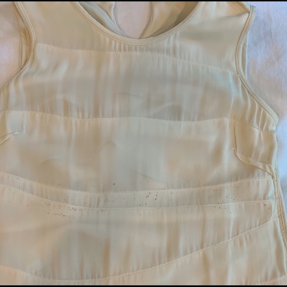 Micheal Kors, Pure Silk, Sleeveless Ruffle Blouse, US XS - freshly dry cleaned - Picture 11 of 11